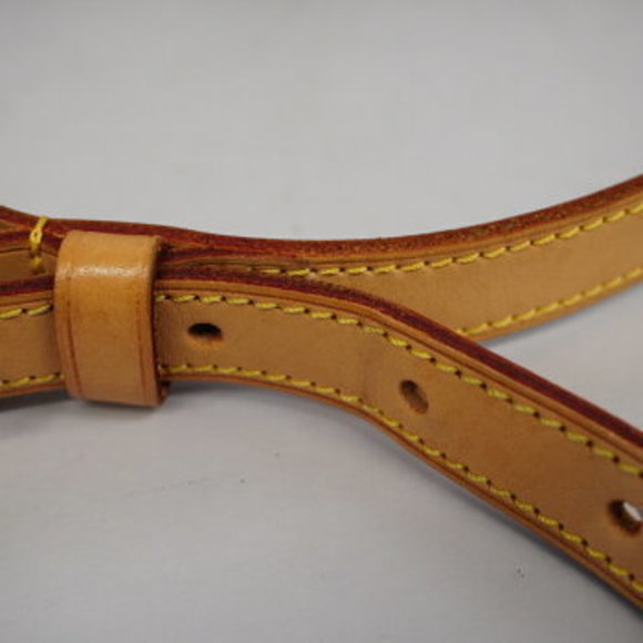 Louis Vuitton Monogram Odeon MM Shoulder Bag - Picture 8 of 9